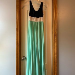 Color block maxi dress